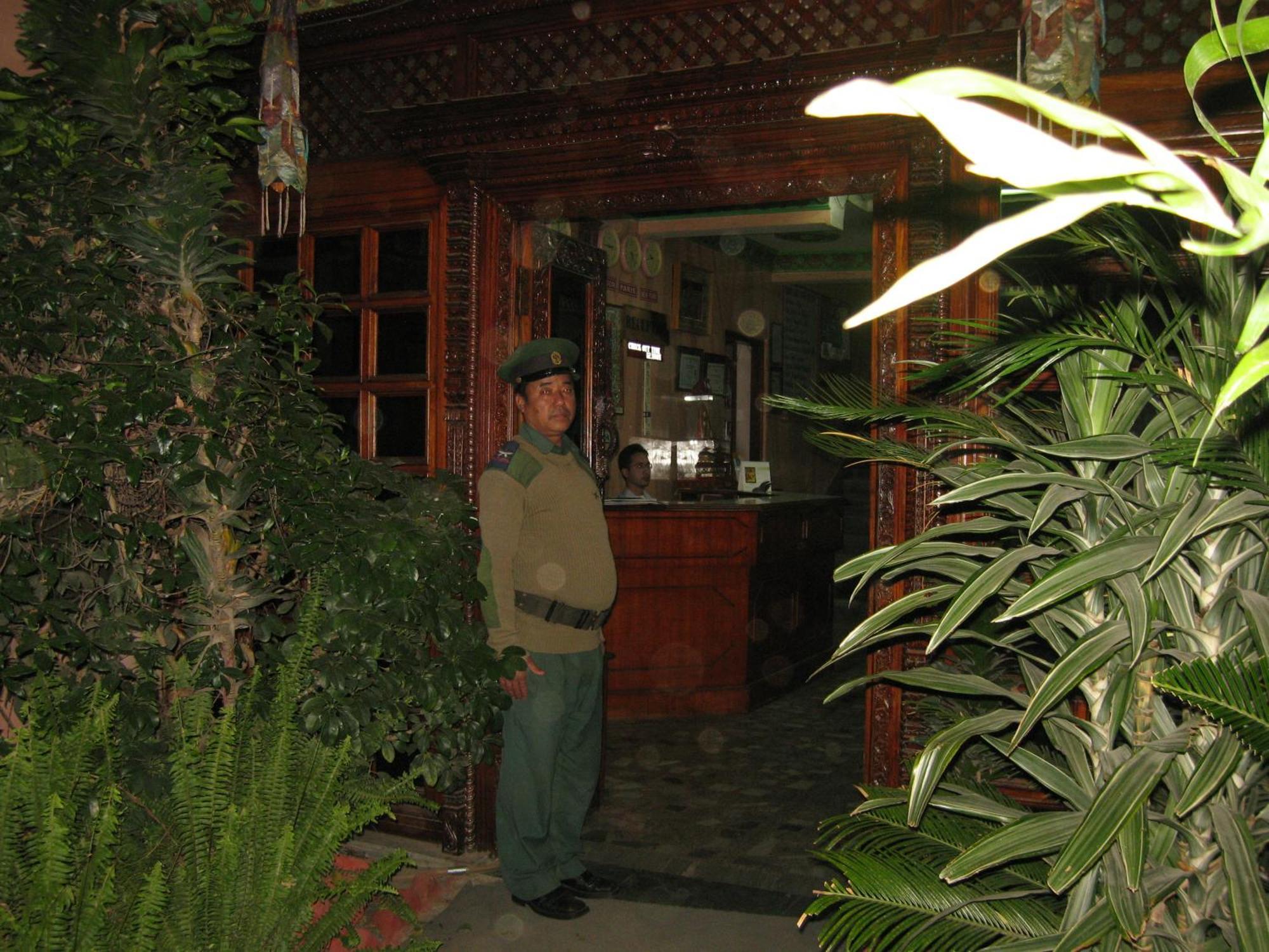 Hotel Metropolitan Kantipur Kathmandu Bagian luar foto