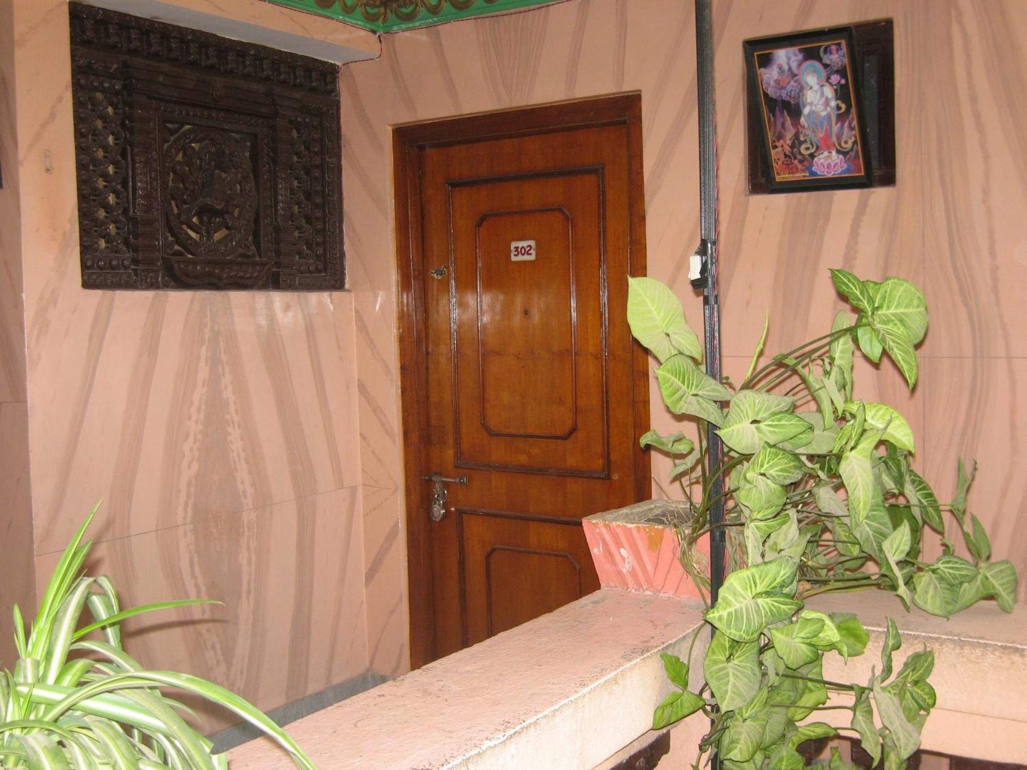 Hotel Metropolitan Kantipur Kathmandu Bagian luar foto
