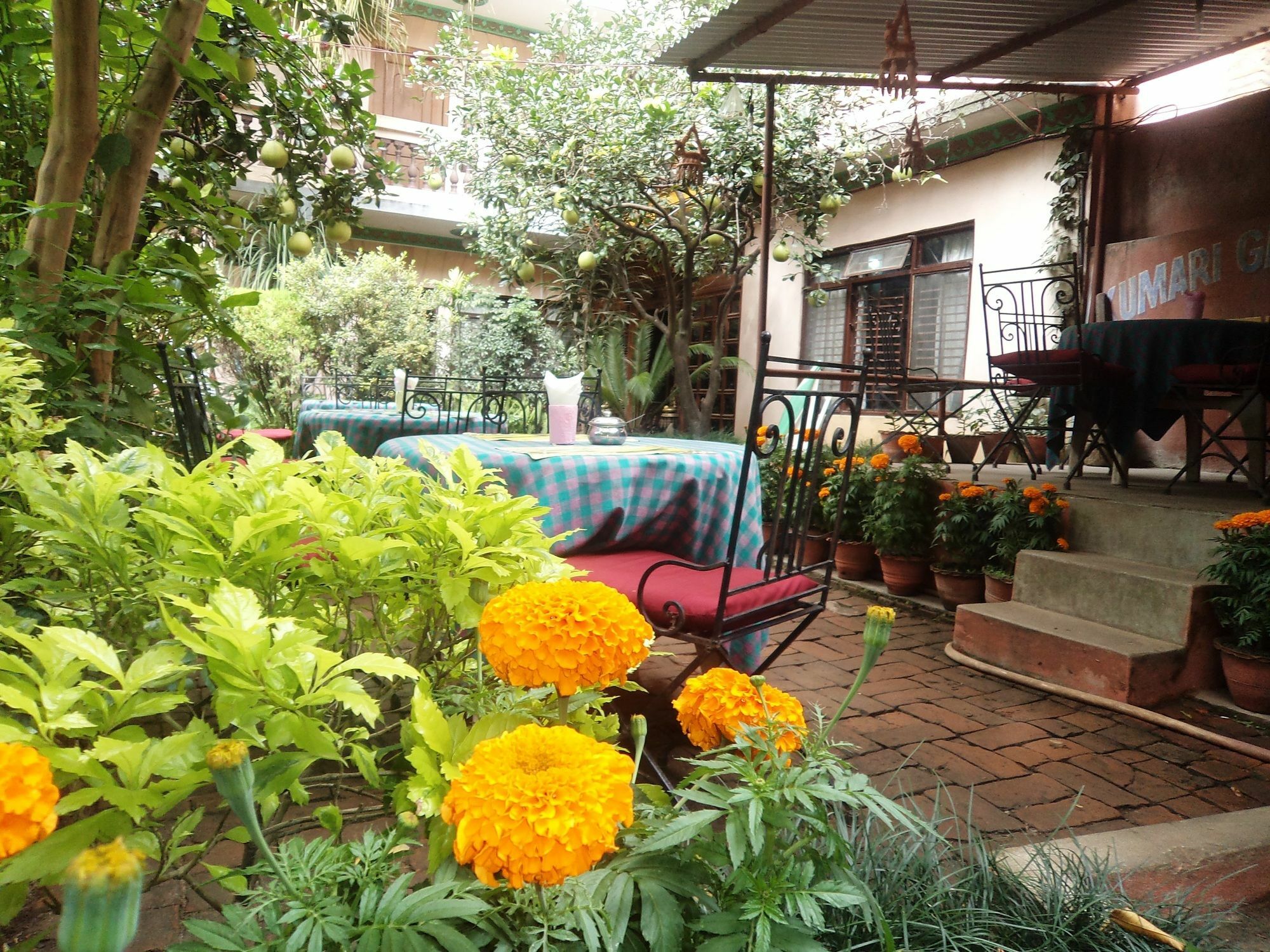 Hotel Metropolitan Kantipur Kathmandu Bagian luar foto